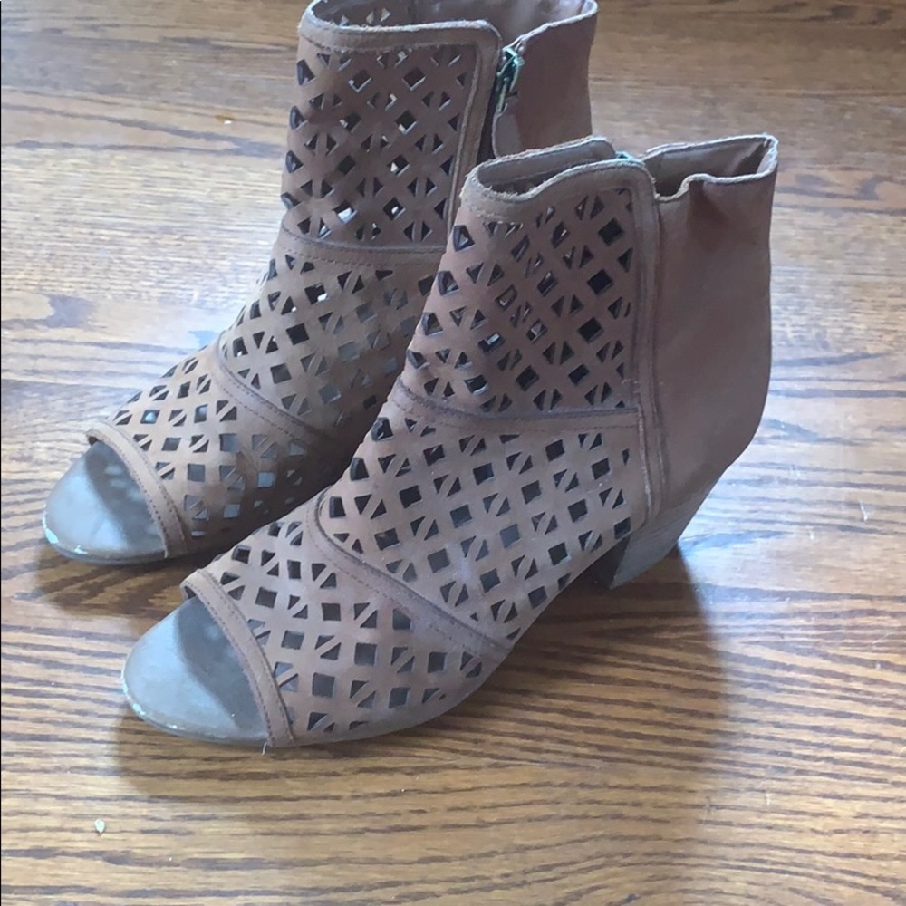 Brown boots